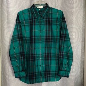 NWOT Coldwater Creek plaid, button down shirt. Size M.